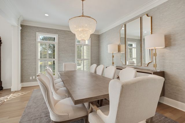 135 Windy City Rd, Jackson, TN 38305