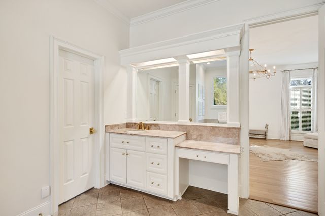 135 Windy City Rd, Jackson, TN 38305