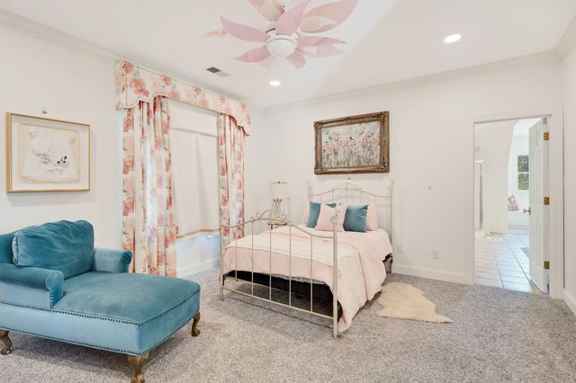 135 Windy City Rd, Jackson, TN 38305