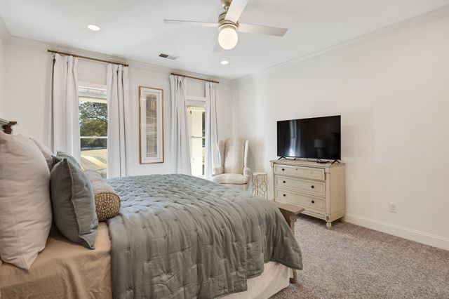 135 Windy City Rd, Jackson, TN 38305