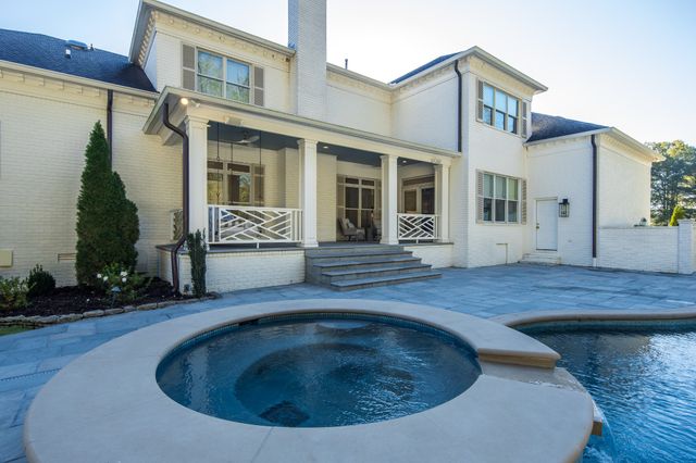 135 Windy City Rd, Jackson, TN 38305