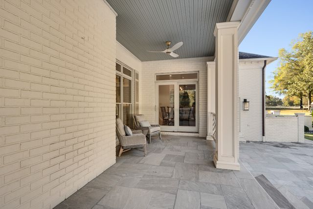 135 Windy City Rd, Jackson, TN 38305