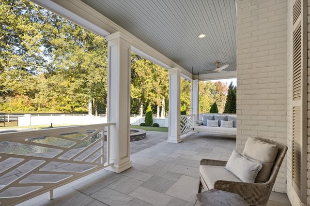 135 Windy City Rd, Jackson, TN 38305