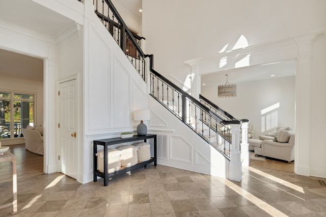 135 Windy City Rd, Jackson, TN 38305