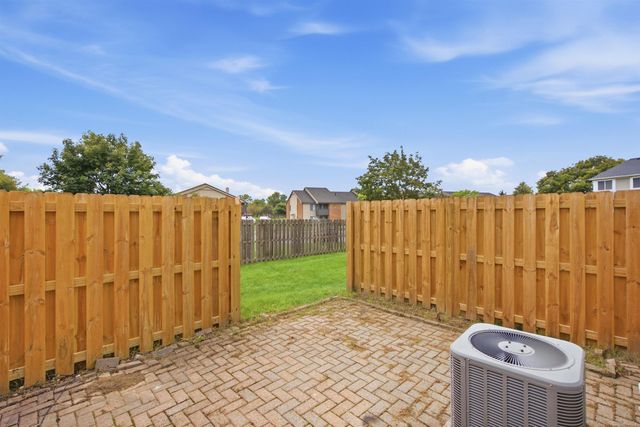 36320 Park Place Drive, Sterling Heights, MI 48310