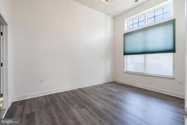 150 MIRAGE BLVD, Barnegat, NJ 08005