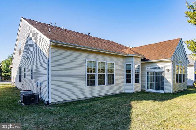 150 MIRAGE BLVD, Barnegat, NJ 08005