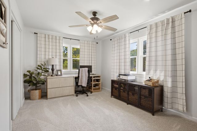 226 N Hampton Avenue, Republic, MO 65738