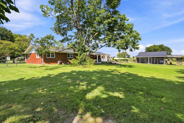 226 N Hampton Avenue, Republic, MO 65738