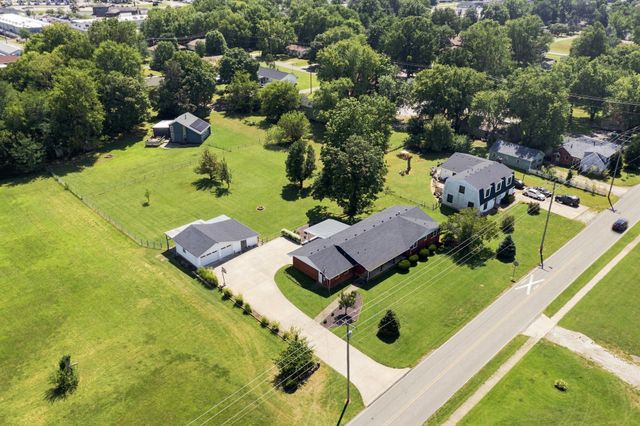 226 N Hampton Avenue, Republic, MO 65738