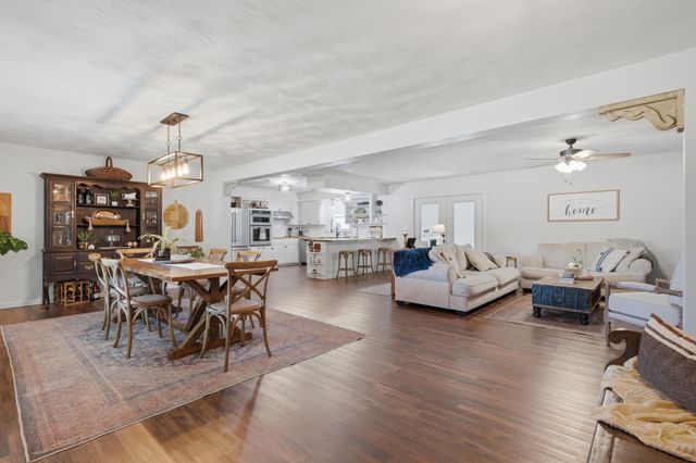 226 N Hampton Avenue, Republic, MO 65738