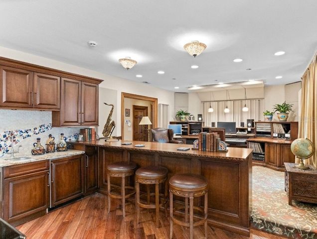 2124 LAURENCE DRIVE, Clearwater, FL 33764