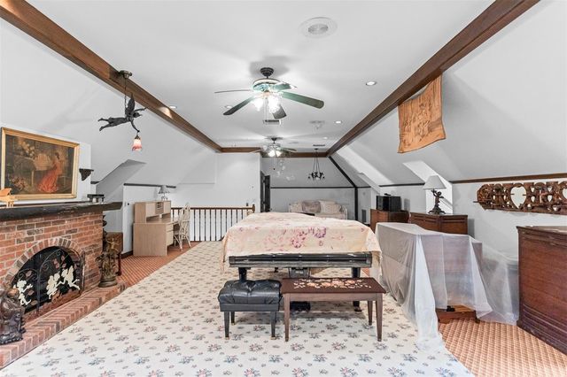2124 LAURENCE DRIVE, Clearwater, FL 33764