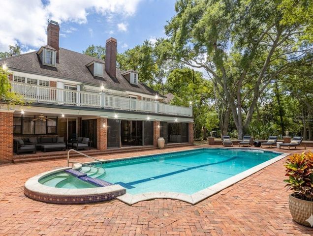 2124 LAURENCE DRIVE, Clearwater, FL 33764