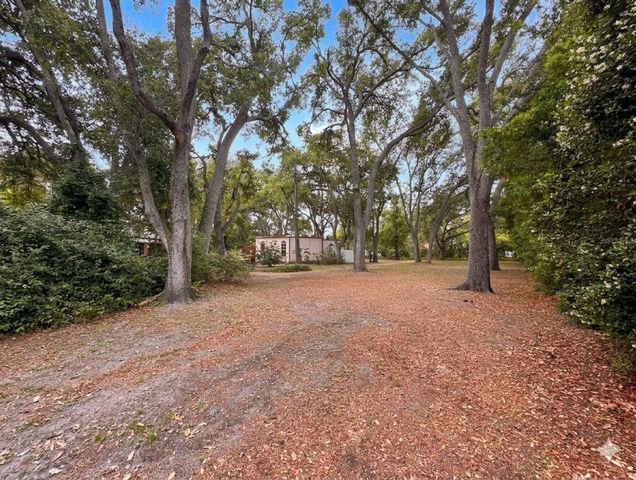 2124 LAURENCE DRIVE, Clearwater, FL 33764