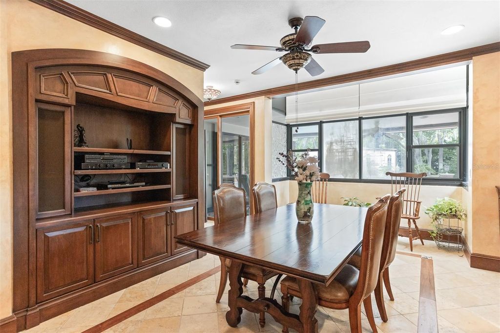 Image 28 of property listing at 2124 LAURENCE DRIVE, Clearwater, FL 33764