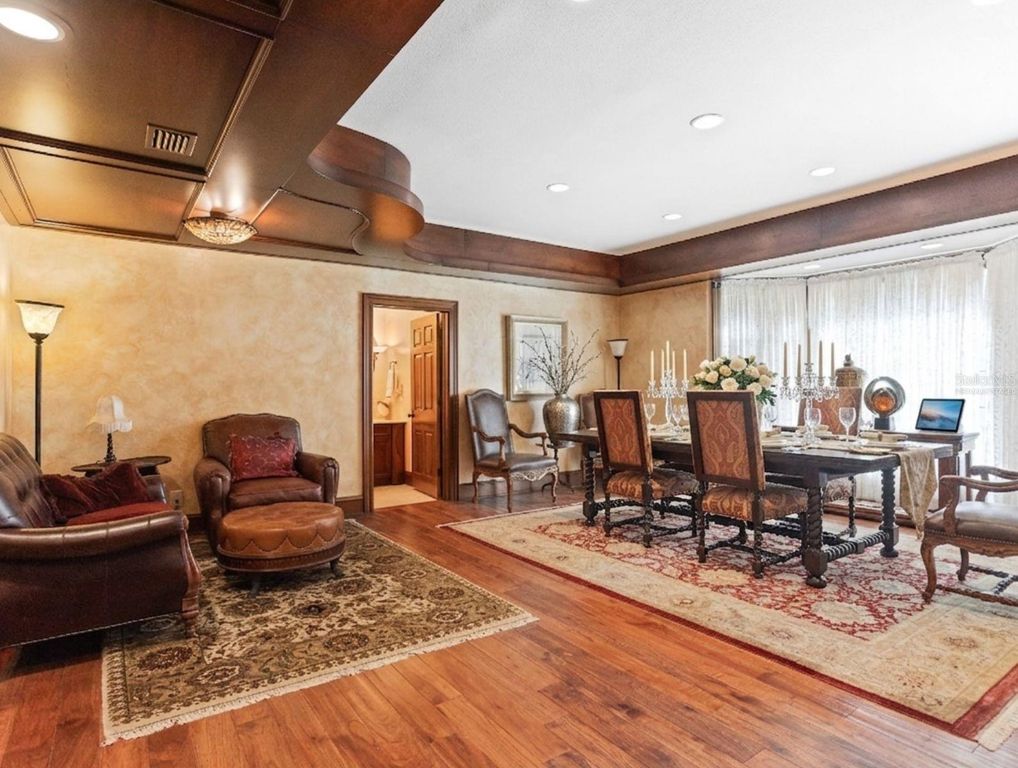 Image 30 of property listing at 2124 LAURENCE DRIVE, Clearwater, FL 33764
