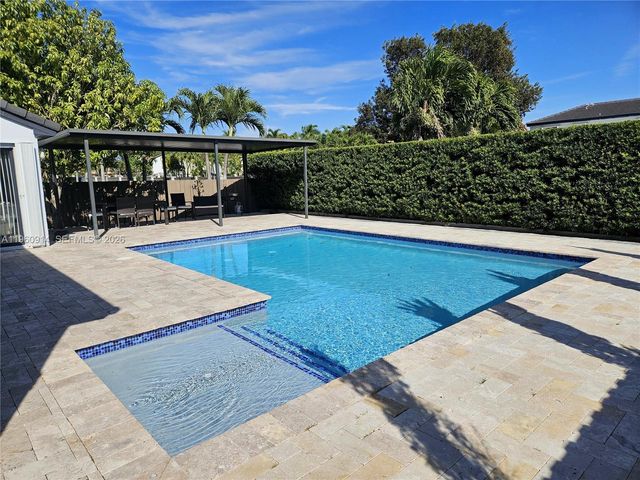 7301 SW 159th Ave 1, Miami, FL 33193