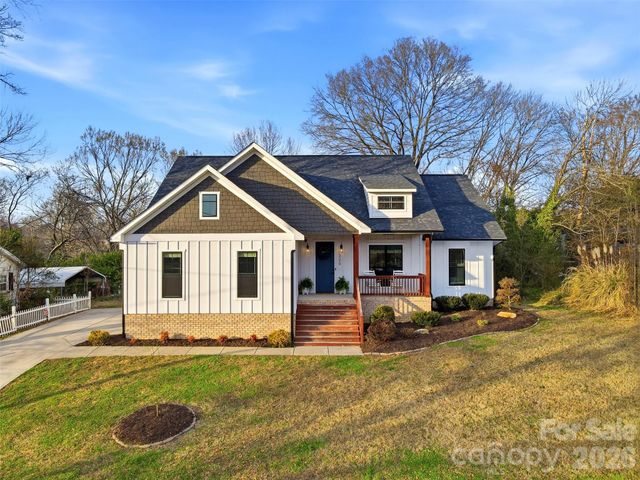 320 Elm Street, Belmont, NC 28012