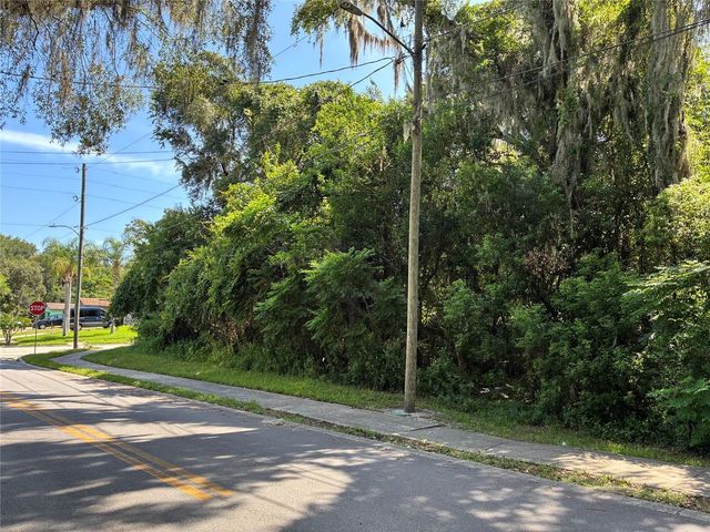 401 S KENTUCKY AVENUE, Deland, FL 32724