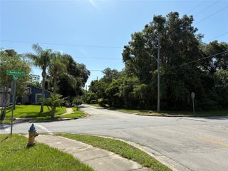 401 S KENTUCKY AVENUE, Deland, FL 32724