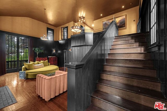 1922 N Sycamore Avenue, Los Angeles, CA 90068