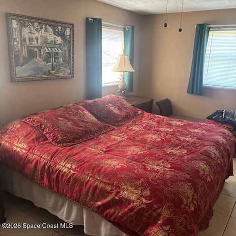 108 E Avenue D E, Melbourne, FL 32901