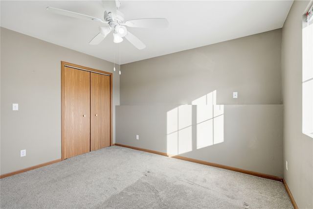 6410 Creekside Drive NE 2, Cedar Rapids, IA 52402