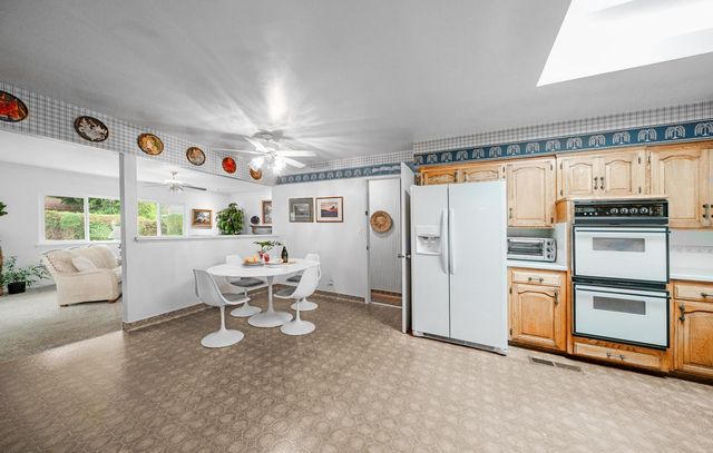 353 W Ellery Way, Fresno, CA 93704