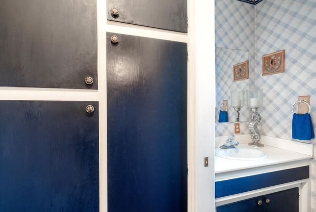 353 W Ellery Way, Fresno, CA 93704