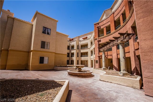 230 East Flamingo Road 122, Las Vegas, NV 89169