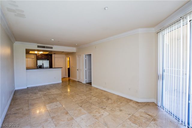230 East Flamingo Road 122, Las Vegas, NV 89169