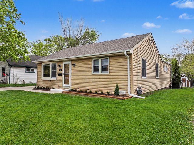 218 N Louis Street, Mount Prospect, IL 60056