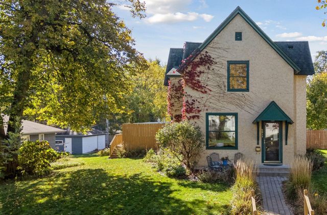 6017 Oxford Street, Saint Louis Park, MN 55416