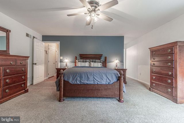 255 HEDGEWICK LN, Wrightsville, PA 17368