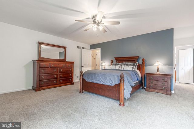 255 HEDGEWICK LN, Wrightsville, PA 17368