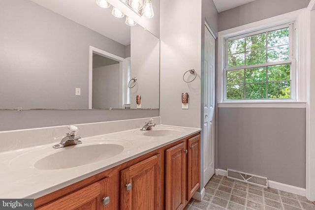 255 HEDGEWICK LN, Wrightsville, PA 17368