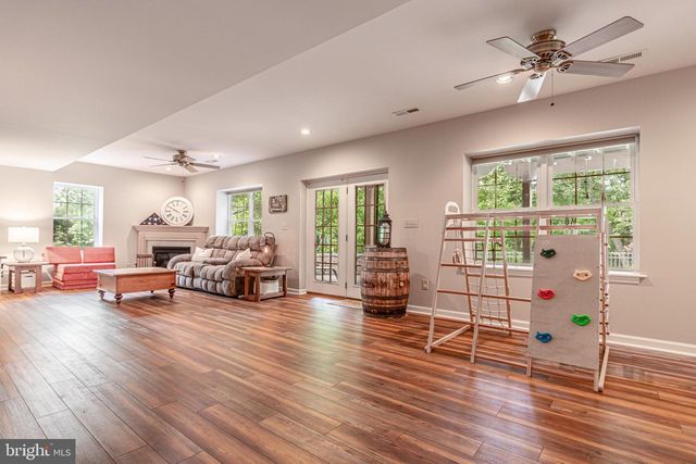 255 HEDGEWICK LN, Wrightsville, PA 17368