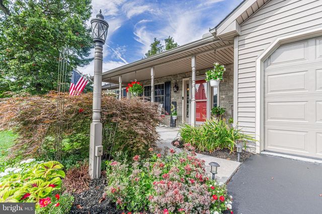 255 HEDGEWICK LN, Wrightsville, PA 17368