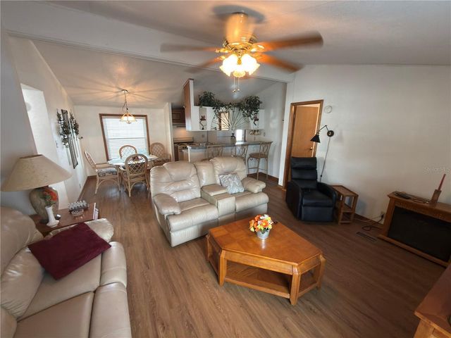 4992 SHORE LINE DRIVE, Polk City, FL 33868