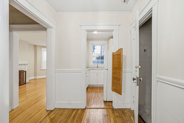 43 Linnaean 1, Cambridge, MA 02138