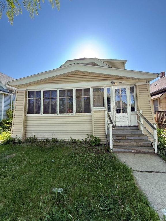 3843 N 28th STREET, Milwaukee, WI 53216