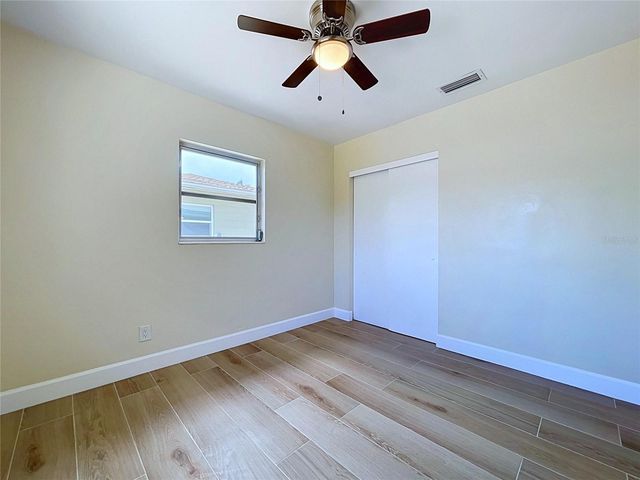 9813 51ST AVENUE N, St Petersburg, FL 33708