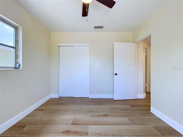 9813 51ST AVENUE N, St Petersburg, FL 33708