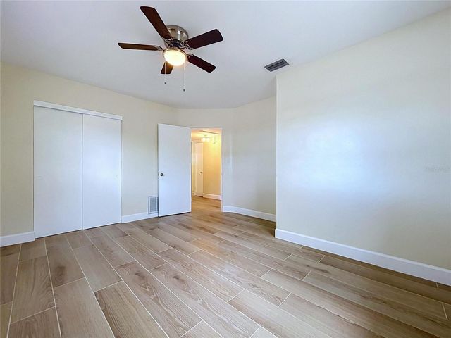 9813 51ST AVENUE N, St Petersburg, FL 33708