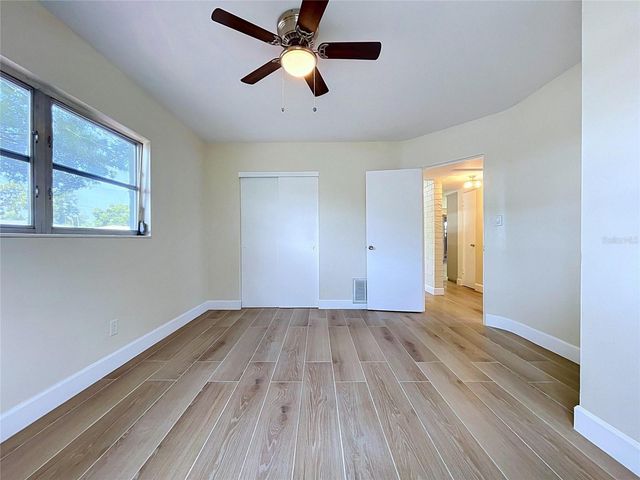 9813 51ST AVENUE N, St Petersburg, FL 33708