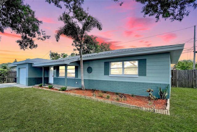 9813 51ST AVENUE N, St Petersburg, FL 33708