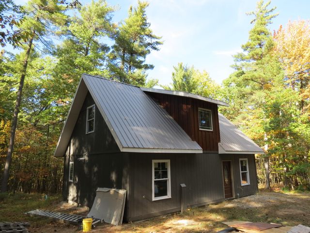 26 Summit Lane Lane, Jay, NY 12941