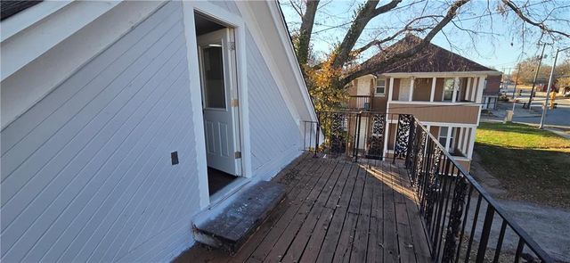 1047 Quindaro Boulevard, Kansas City, KS 66104