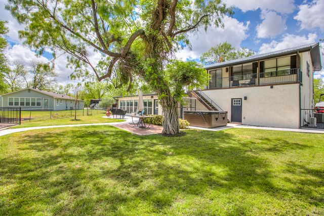 2590 Sleepy Hollow Road, San Angelo, TX 76904